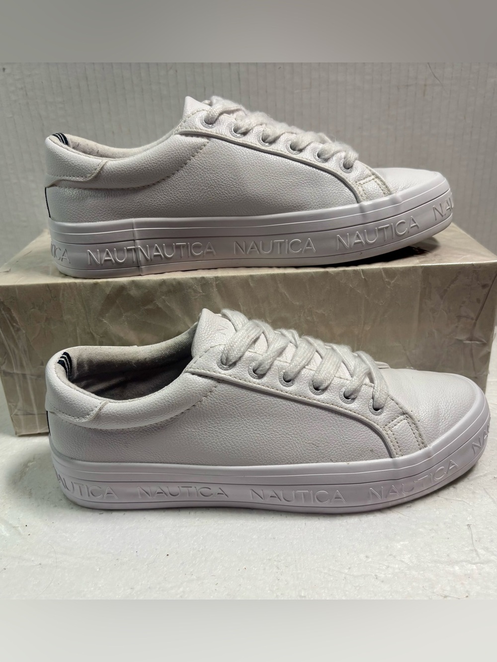 Nautica Women’s Navtech Comfort Technology Court Style Leather Lace-Up Sneakers